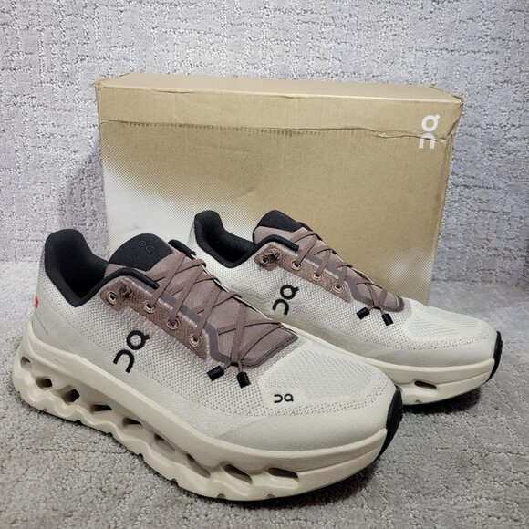 On Running Cloudtilt Women's Size 9.5 Clove Sand Running Sneakers 3WE10053254